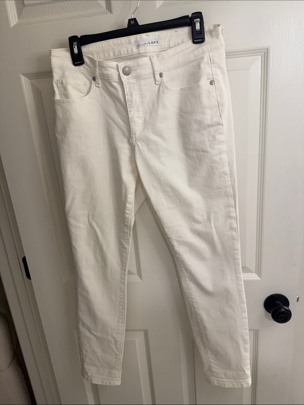 LOFT White Curvy Skinny Jeans